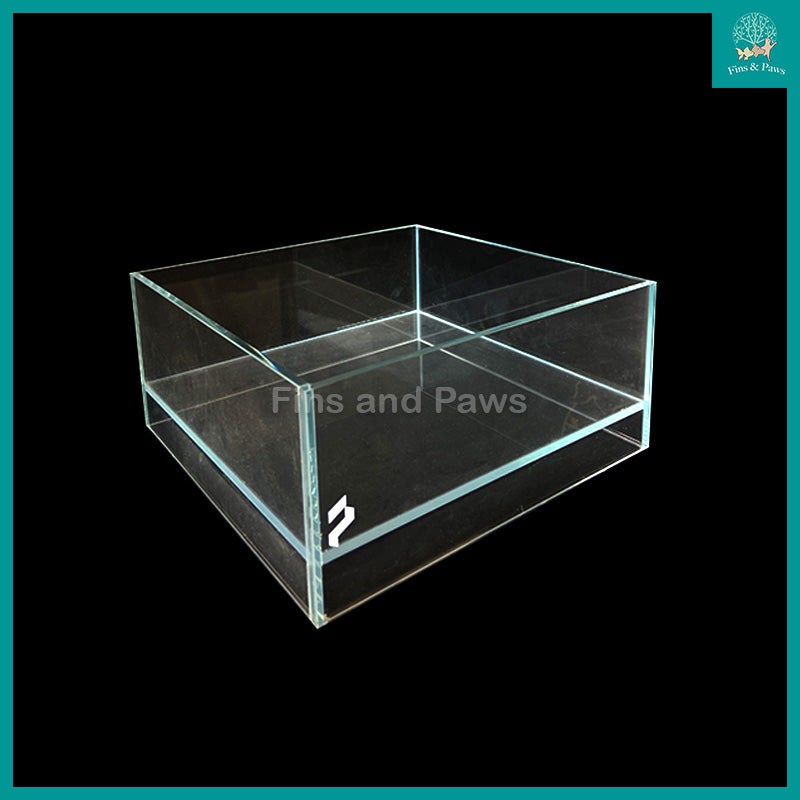 Image showcasing [PF Sora] Floating Crystal Glass Aquarium Fish Tank ideal for Riparium ...