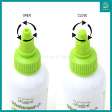 Load image into Gallery viewer, [Platinum Choice] NATUREAL Ear Care 125ml for Dogs and Cats (Wax, Ear Mites and Odours)
